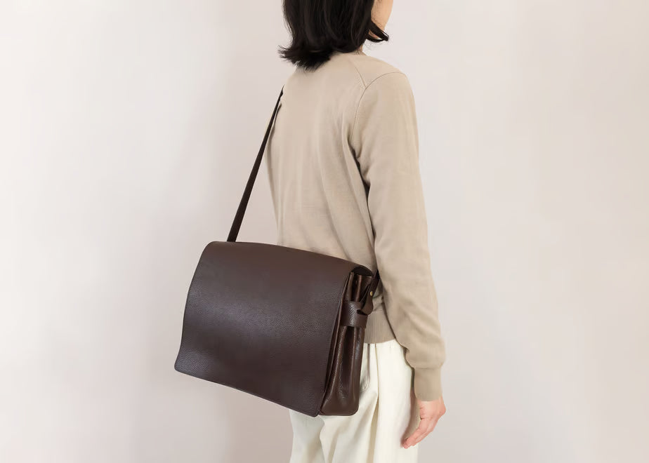 Kigaru ("Carefree") Shoulder Bag