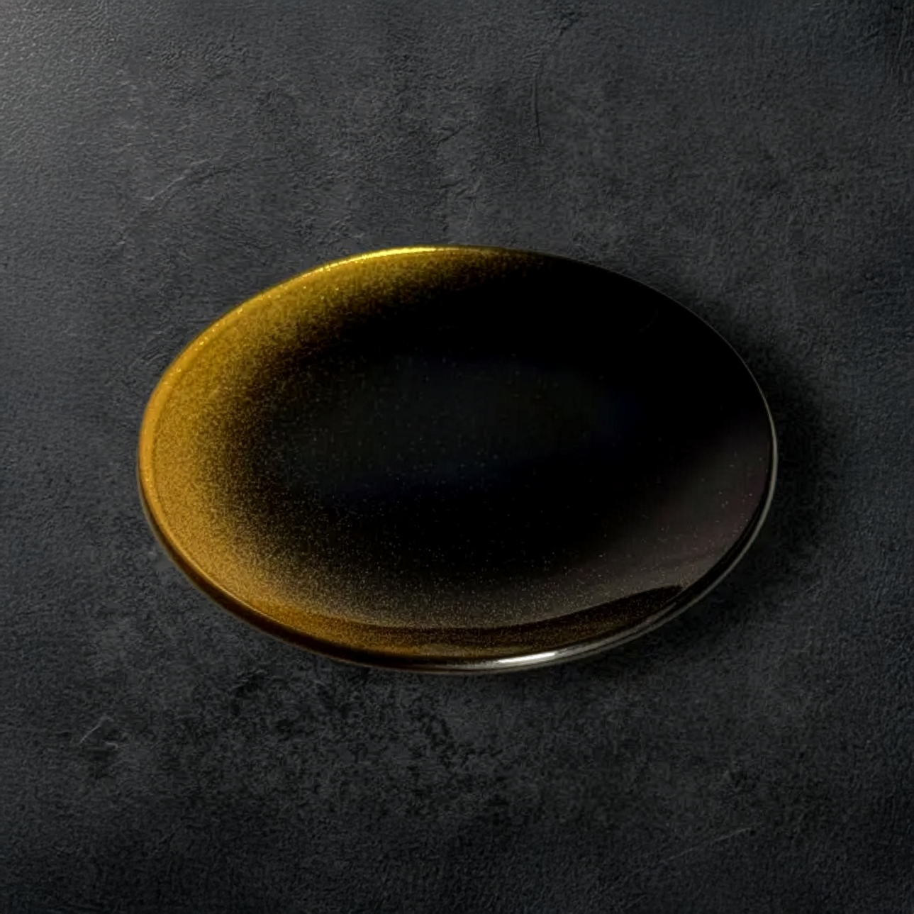 Maki‑nuri “Moon” Small Plate Set