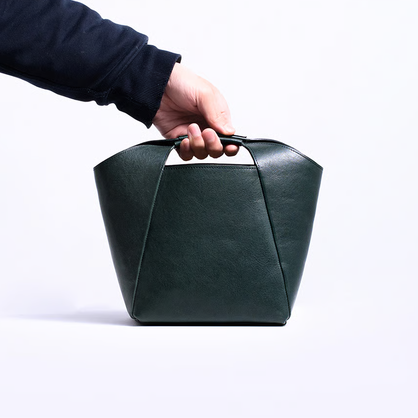 "Tsutsumi-komu" Handbag