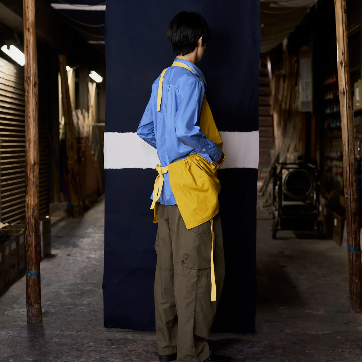 MAKU. Apron