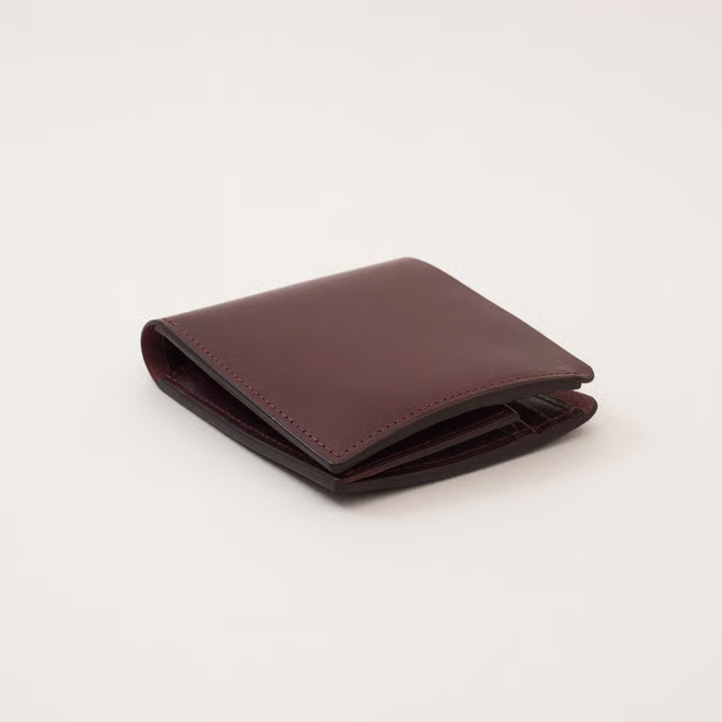 Marumi ("Curve") Folding Wallet