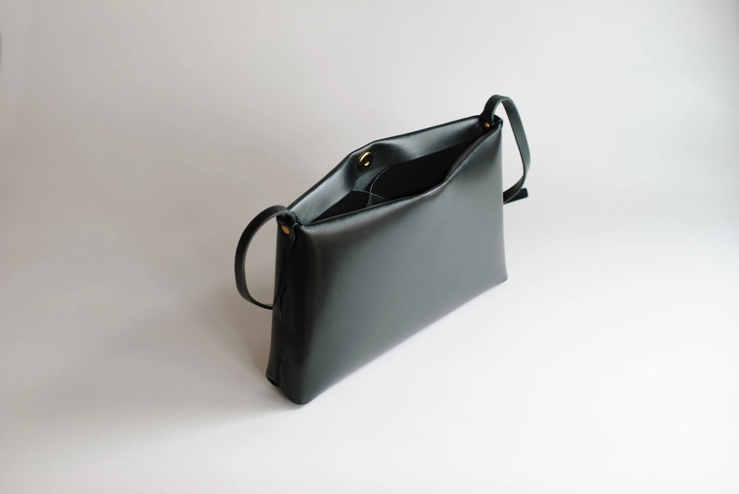 Nami-Hagi ("Wave-Joined") Pochette